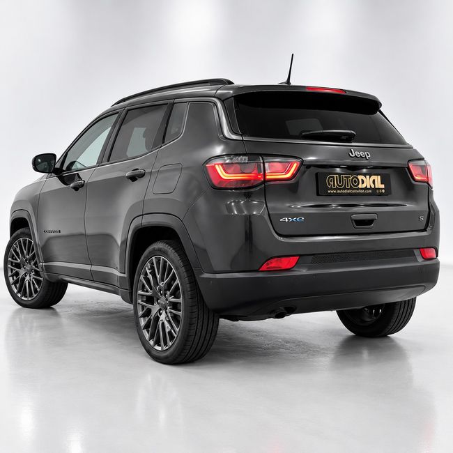 Jeep Compass 1.3 PHEV 177kW (240CV) S AT AWD  - Foto 4