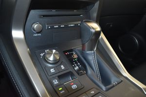 Lexus NX 300H 197CV HIBRIDO BUSINESS 5P  - Foto 18