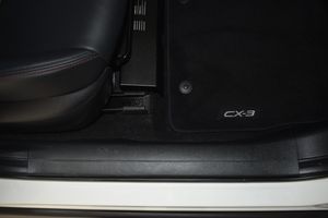 Mazda CX-3 1.5 Diesel Skyactiv 105CV Luxury  - Foto 25