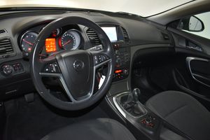 Opel Insignia  2.0 CDTI 130CV  - Foto 3