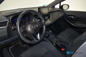 Toyota Corolla Advance 180H Feel Touring Sport Hibrid 180CV  - Foto 7