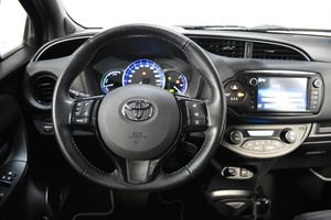 Toyota Yaris Hybrid 1.5 100CV  - Foto 14