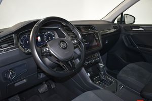 Volkswagen Tiguan 2.0 TDI 150CV DSG Sport Techo Panoramico  - Foto 7