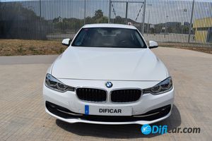 BMW Serie 3 318i Sport Line  1.5 136CV  - Foto 10