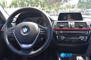 BMW Serie 3 318i Sport Line  1.5 136CV  - Foto 16