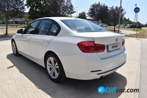 BMW Serie 3 318i Sport Line  1.5 136CV  - Foto 5