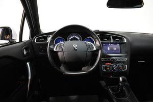 DS Automobiles DS 4 1.6 BLUE HDI 100CV DESIRE  - Foto 14