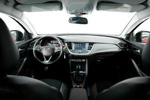 Opel Grandland X 1.5 CDTI 130CV DESIGN LINE AUTO  - Foto 26