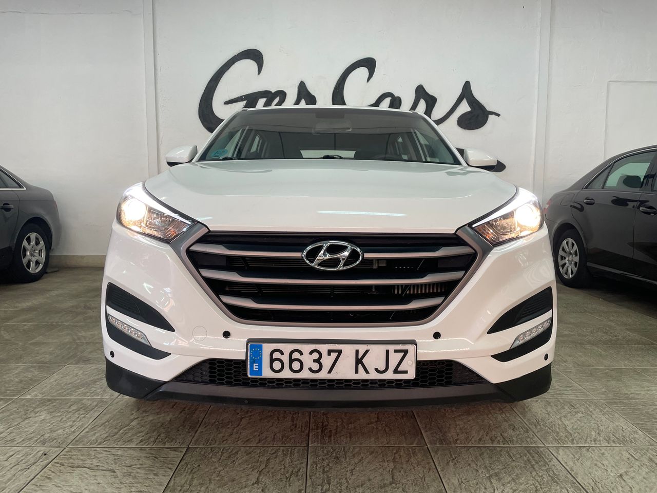 Hyundai Tucson 2.0CRDI 136CV TECNO 4X4   - Foto 1