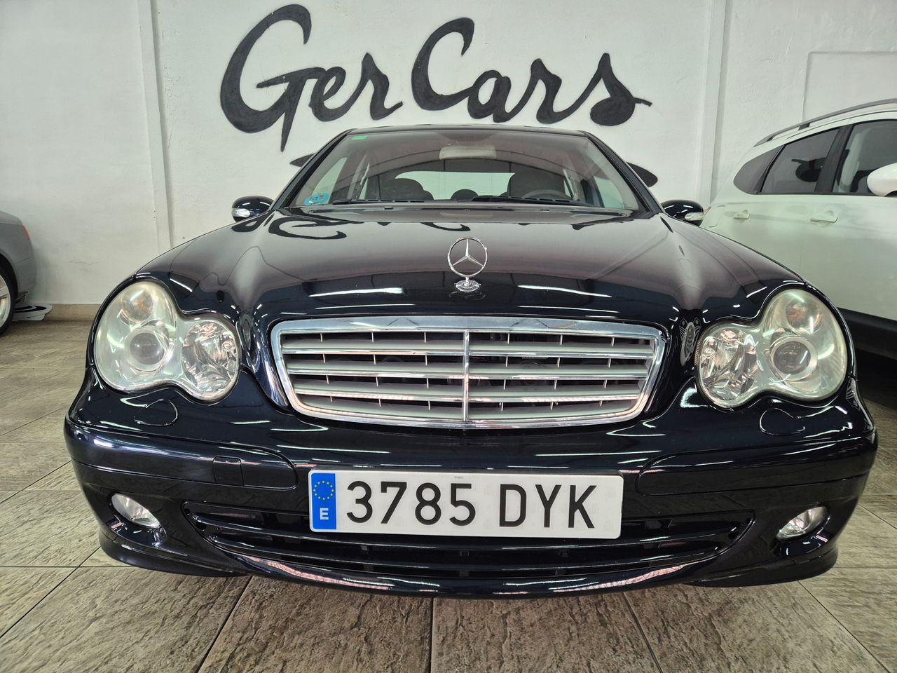 Mercedes Clase C C180K SPORT EDITION 143CV AUT   - Foto 1
