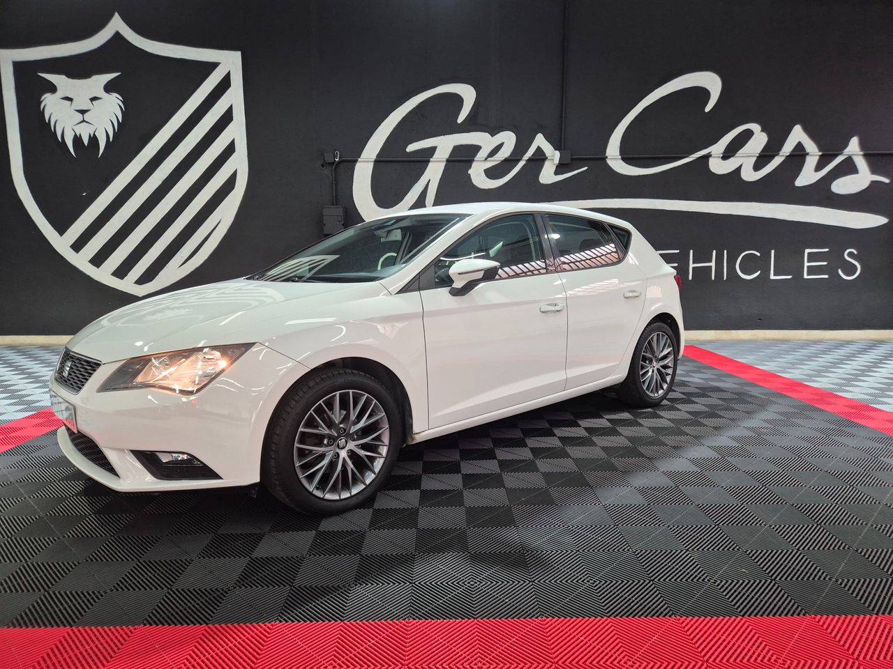 Seat Leon 1.6TDI 105CV I-TECH  - Foto 1