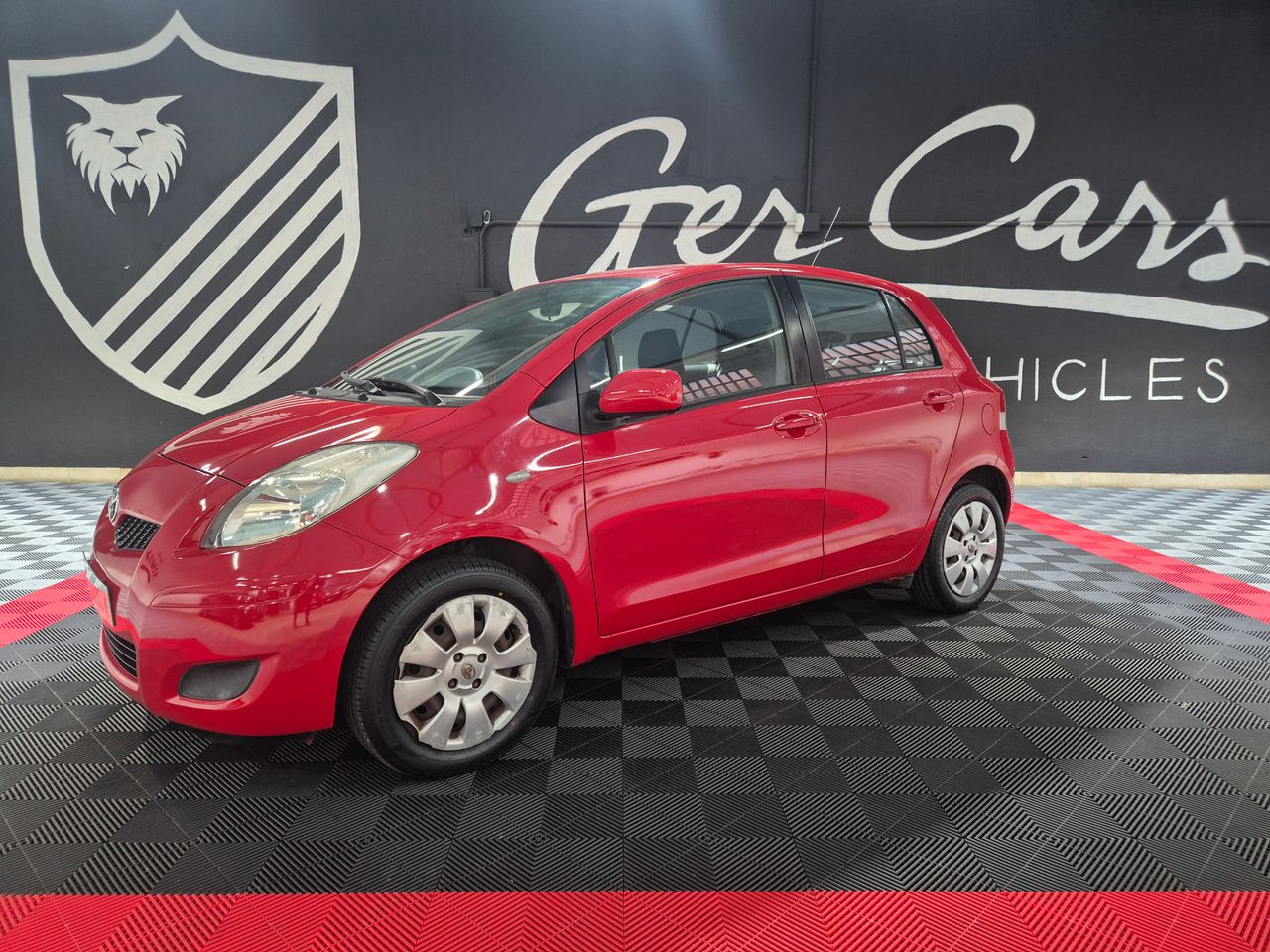 Toyota Yaris 1.0VVT-I LIVE 70CV  - Foto 1