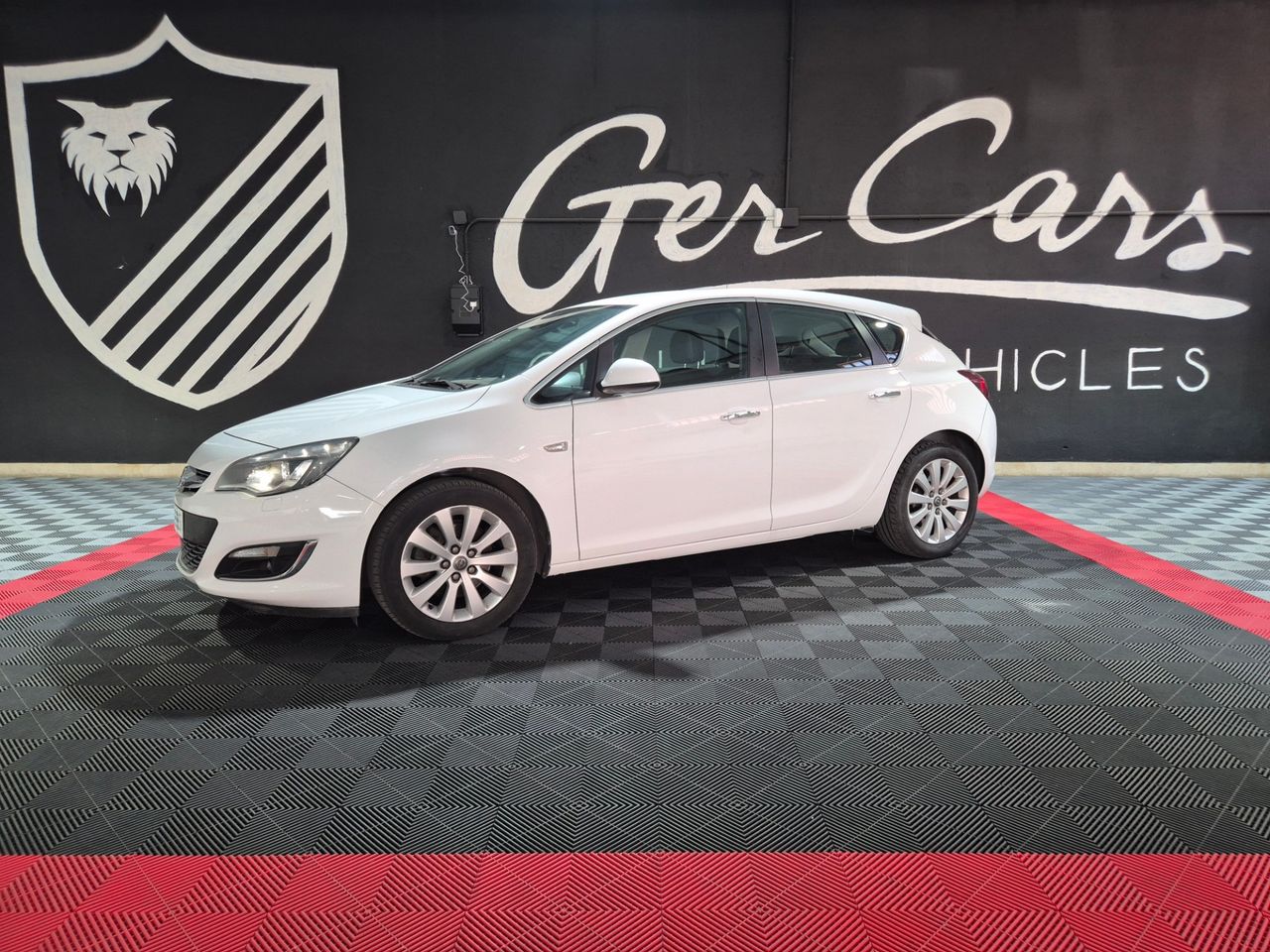 Opel Astra 1.7CDTI EXCELLENCE 130CV  - Foto 1