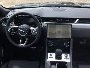 Jaguar F-Pace 2.0D I4 204PS AWD Auto MHEV R-Dynamic S  - Foto 4