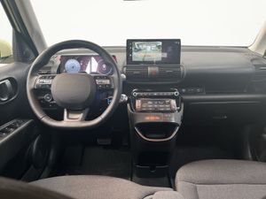 Hyundai Inster 49KWH 85KW (115CV) Maxx  - Foto 12