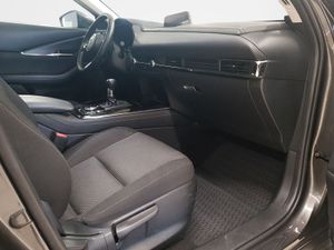Mazda CX-30 2.0 90 kW 2WD Zenith (sin Pack Bose)  - Foto 13
