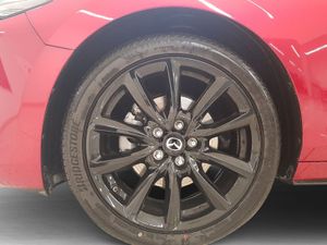Mazda 3 2.0L E-SKY X MHEV 137kW 6AT AWD Takumi Red  - Foto 9