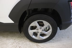 Hyundai Kona 1.0T 100CV 48V Maxx  - Foto 11