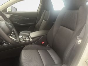 Mazda CX-30 2.5L e-SKYACT G MHEV 103kW AT Centr-Line  - Foto 11