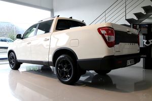 SsangYong Musso LIMITED   - Foto 3