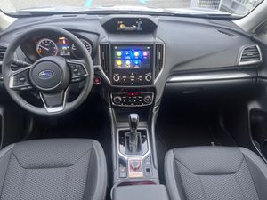 Subaru Forester 2.0i Hybrid CVT Executive  - Foto 8