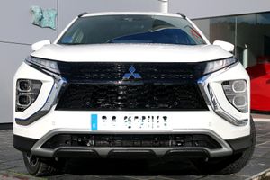 Mitsubishi Eclipse Cross 2.4 PHEV Kaiteki Auto 4WD  - Foto 4