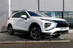 Mitsubishi Eclipse Cross 2.4 PHEV Kaiteki Auto 4WD  - Foto 3