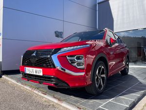 Mitsubishi Eclipse Cross PHEV Kaiteki+ 4WD  - Foto 9