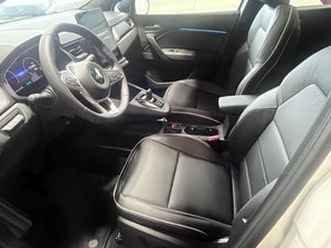 Mitsubishi Grandis 180 HEV KAITEKI+  - Foto 12