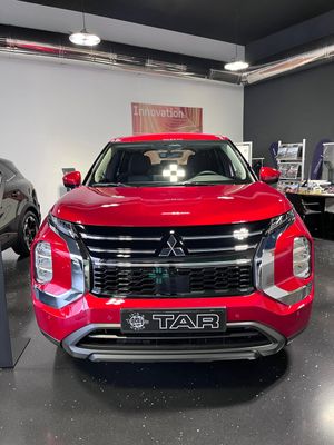 Mitsubishi Outlander PHEV Kaiteki+ 4WD  - Foto 9