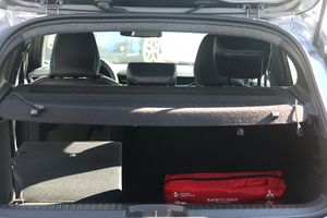 Mitsubishi Colt 100T Kaiteki  - Foto 12