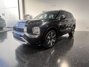 Mitsubishi Outlander PHEV Kaiteki+ 4WD  - Foto 2