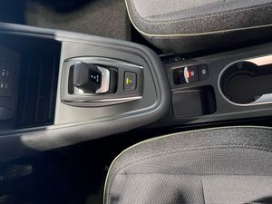 Mitsubishi Grandis Kaiteki 180 HEV  - Foto 9