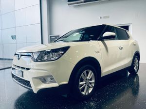 SsangYong Tivoli D16T 4x2 Limited  - Foto 2