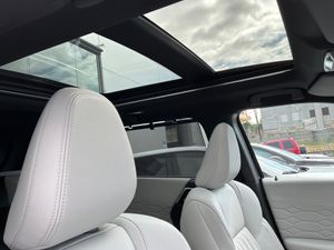 Mitsubishi Outlander PHEV Kaiteki+ 4WD  - Foto 17