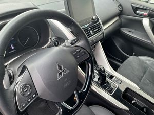 Mitsubishi Eclipse Cross PHEV Kaiteki 4WD  - Foto 9