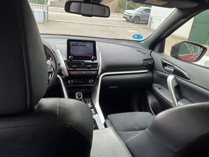 Mitsubishi Eclipse Cross PHEV Kaiteki 4WD  - Foto 12