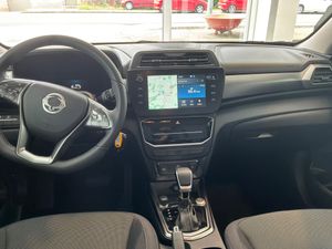 KGM Tívoli G15T 163 CV AT Urban Plus  - Foto 8