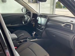 KGM Tívoli G15T 163 CV AT Urban Plus  - Foto 11