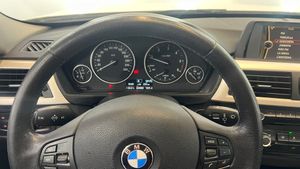 BMW Serie 3 316d Touring  - Foto 8