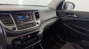 Hyundai Tucson 1.7 CRDi 85kW (115CV) BDrive Essence 4x2  - Foto 21