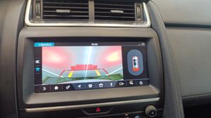 Jaguar E-Pace 2.0D 110kW R-Dynamic Nacional 77.000Km  - Foto 19