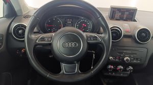 Audi A1 1.6 TDI 90cv Attraction  - Foto 12