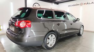 Volkswagen Passat Variant 2.0 TDI 140cv Advance Único Propietario  - Foto 4