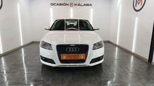 Audi A3 1.6 TDI 105cv Attraction 213000  - Foto 2