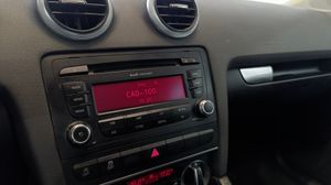 Audi A3 1.6 TDI 105cv Attraction 213000  - Foto 12