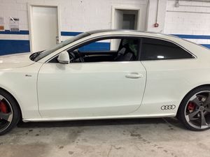 Audi A5 2.7 TDI 190cv DPF multitronic Nacional - 258.000Km  - Foto 7