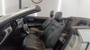 Ford Mustang 2.3 EcoBoost 231kW Mustang Aut. (Conv.) 120.000Km  - Foto 31