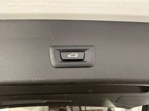 BMW X1 sDrive18d Business 150Cv Nacional - 179.000Km  - Foto 13