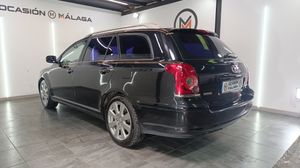 Toyota Avensis 2.0 D4D Sol Wagon 307.000Km  - Foto 4